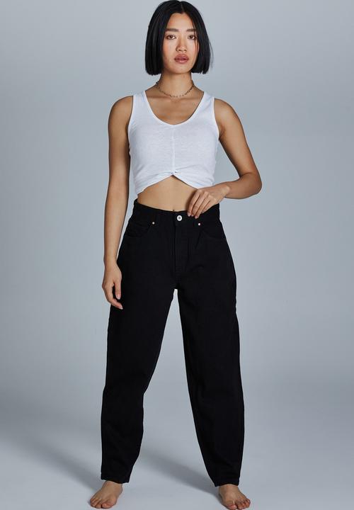 Cotton On - Petite slouch mom jean - black