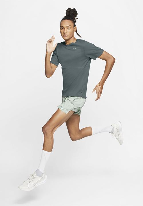 Nike - M nk df run top short sleeve - hasta/reflective silv