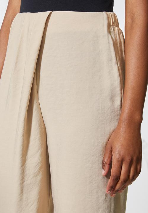 VELVET - Wrap over front tapered pant - beige 