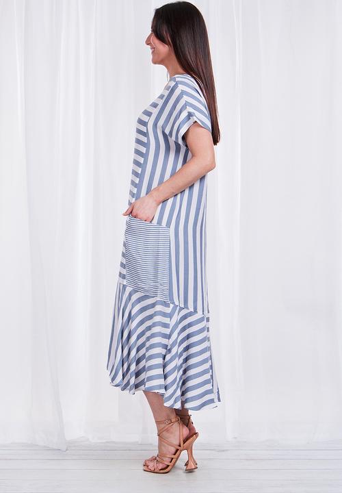 Stella Morgan - Striped midi dress with pockets - blue