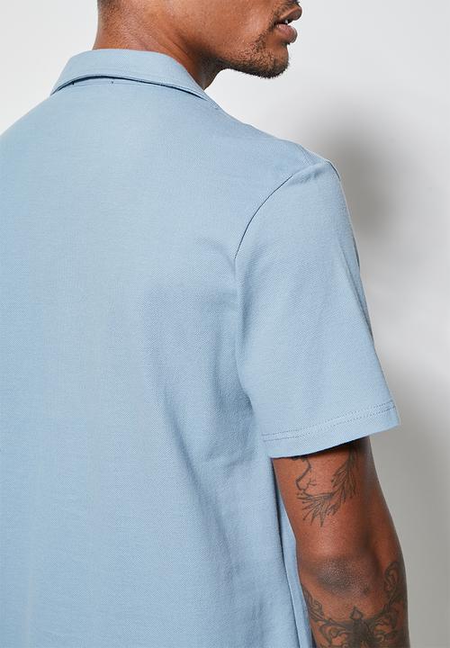Superbalist - Pique knit resort shirt - dusky blue