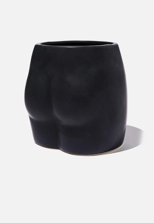 Typo - Midi shaped planter-matte black butt!