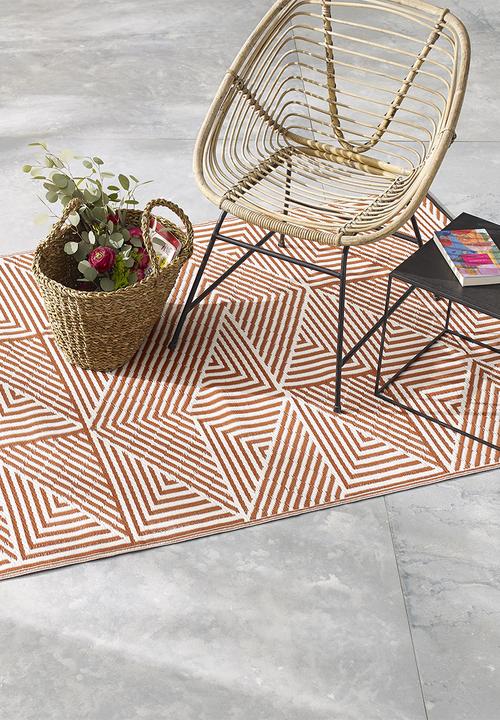 Fab Habitat - Tokyo outdoor rug- burnt orange