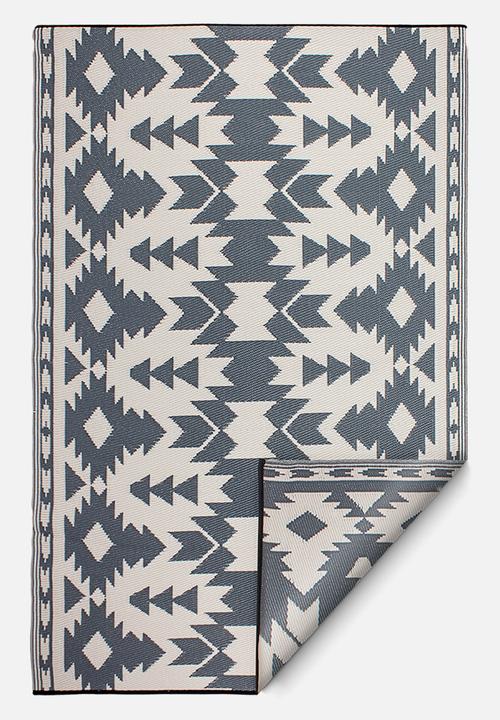 Fab Habitat - Miramar outdoor rug -grey