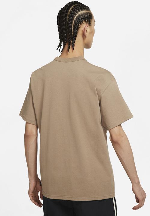 Nike - NSW Premium Essential Pocket Tee - brown basalt/black