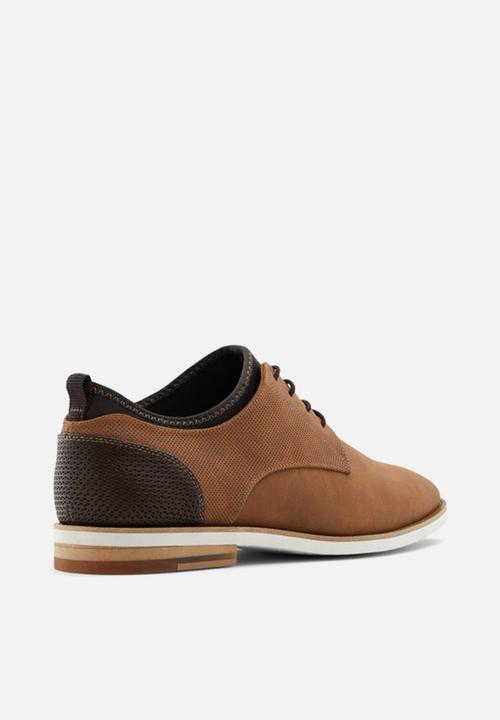 Call It Spring - Lorwerth - cognac