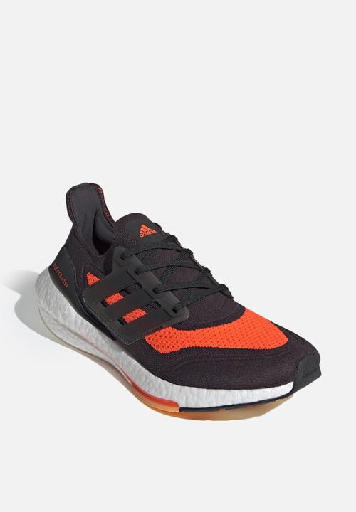 adidas Performance - Ultraboost 21