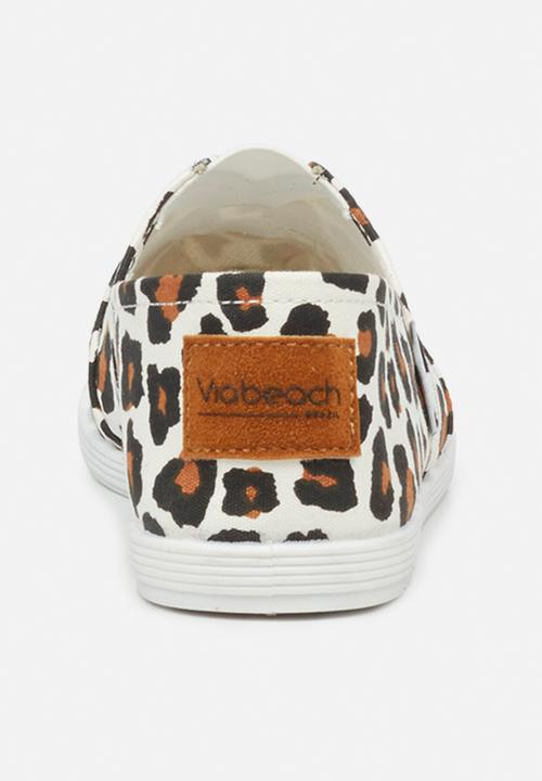 Viabeach - Tams2 slip on - white & brown 