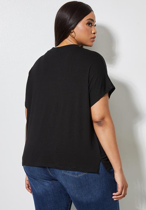 Superbalist - Easy fit tee with neck trim - black