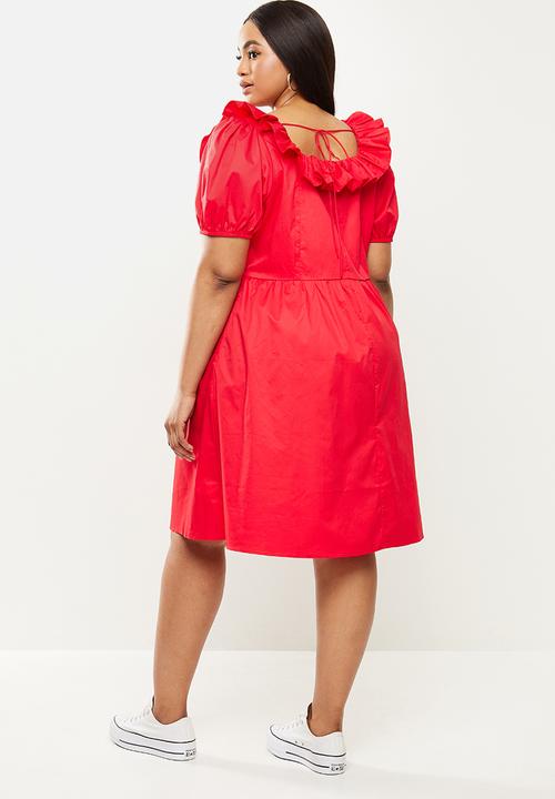 Glamorous - Plus front frill open back dress - red