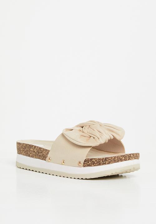 Footwork - Lizz twisted knot stacked flatform sandal - beige