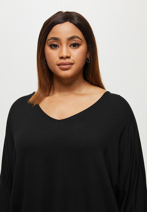 edit Plus - Conscious v-neck dolman boxy tee - black