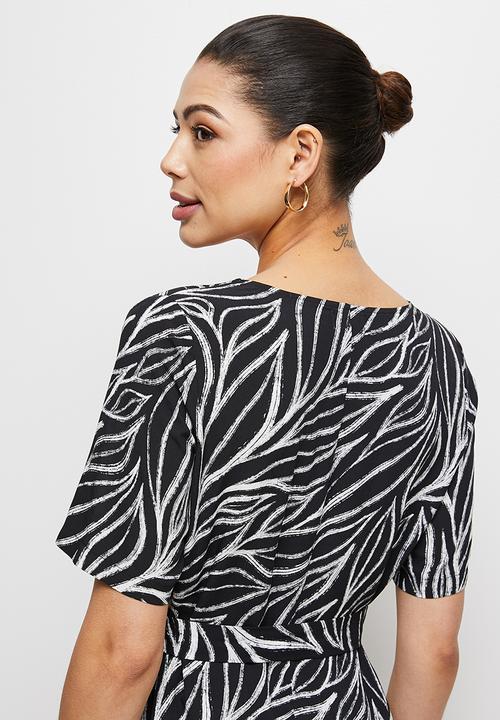 edit - Woven belted midi tunic - black doodle