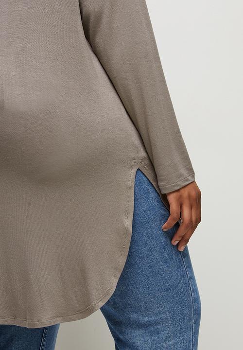 edit Plus - Curved ll tee - mocha