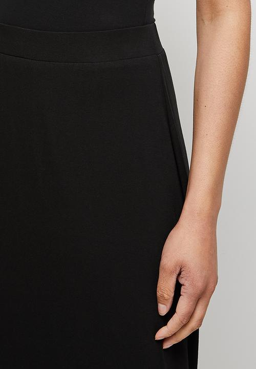 edit - Conscious tiered midi skirt - black