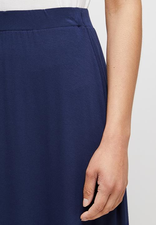 edit - Conscious tiered midi skirt - navy