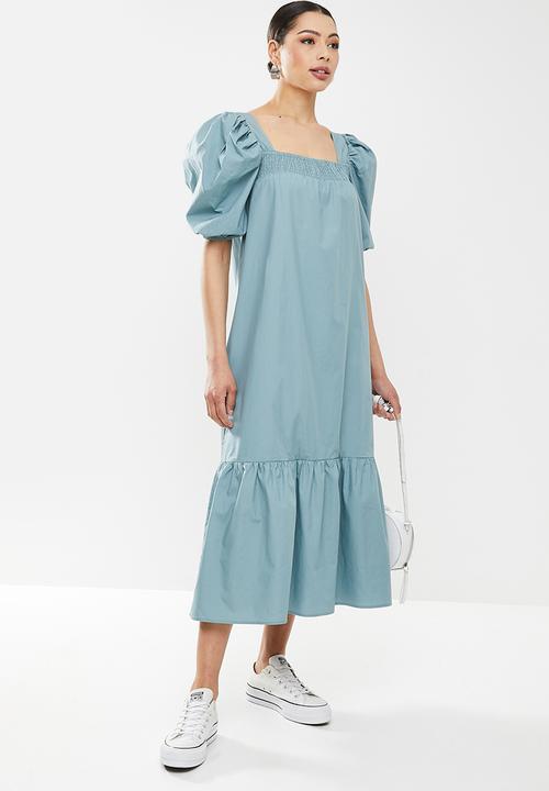 Missguided - Puff sleeve square neck smock midi dress - blue