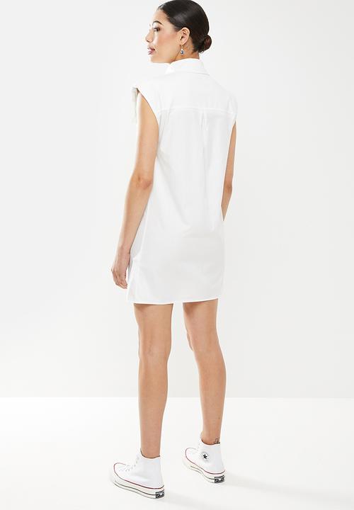 Missguided - Shoulder pad sleeveless shirt dress - white