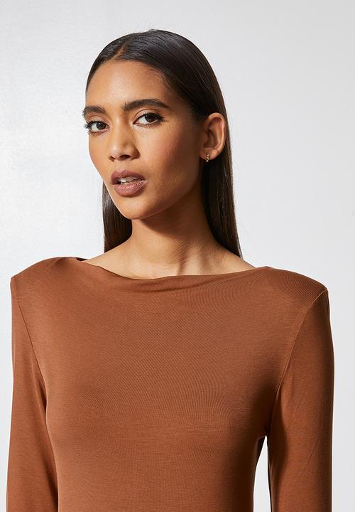 VELVET - Draped neck knit dress with shoulder pad - mink
