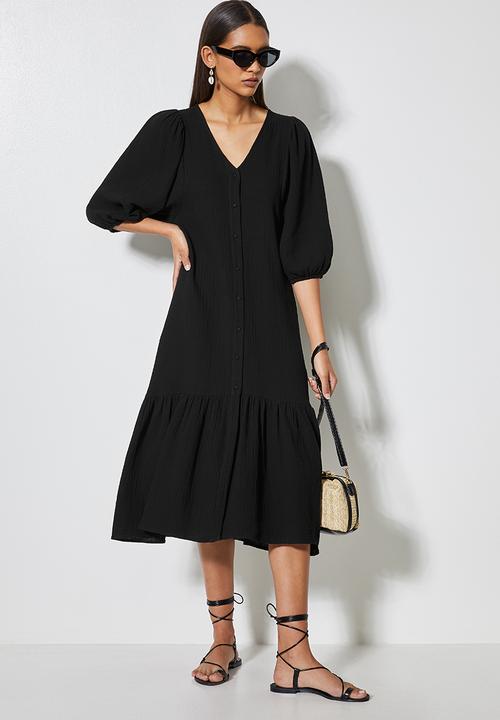 VELVET - Textured button through dropped waist midi - black 