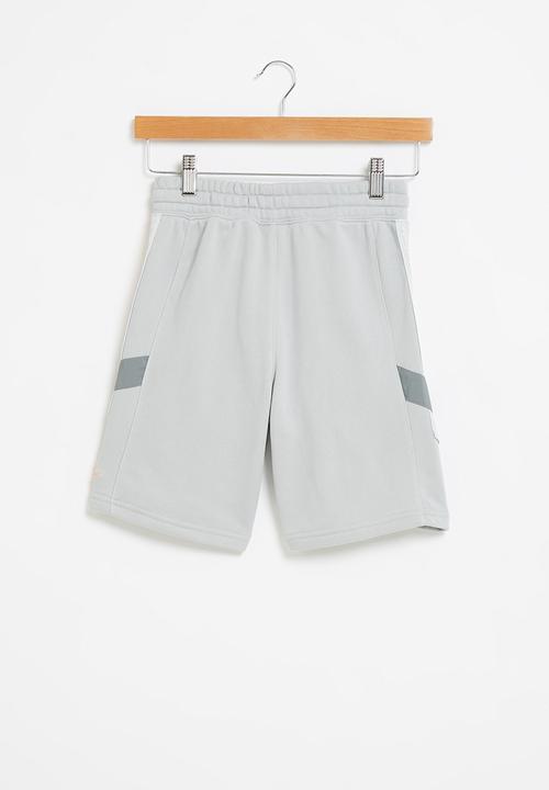 Nike - B nsw elevated trim short - grey