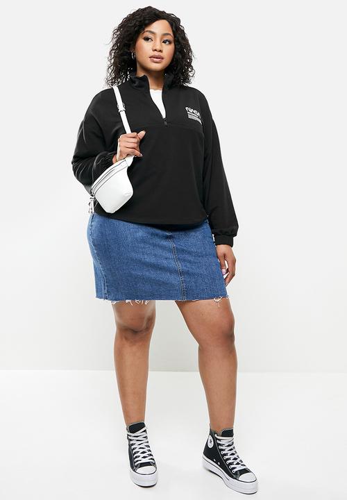 Blake - 3/4 zip cropped printed sweater - black