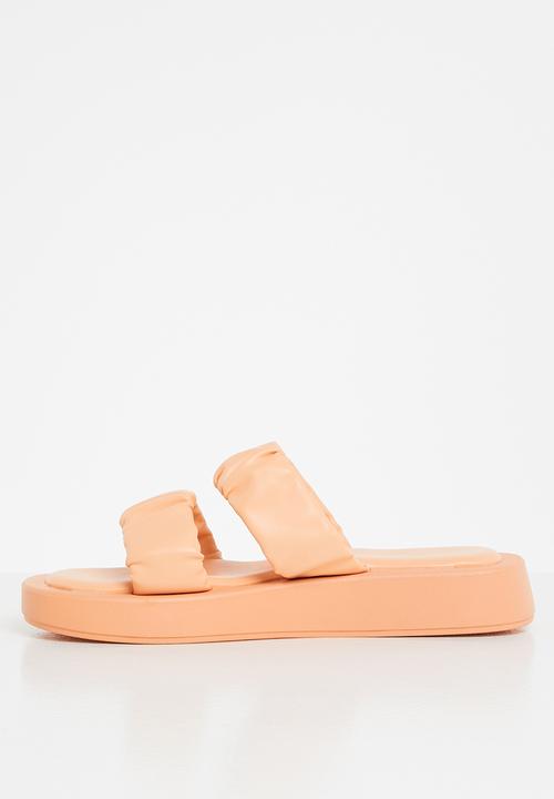 Plum - Peachy ruched double strap flatform slide - peach
