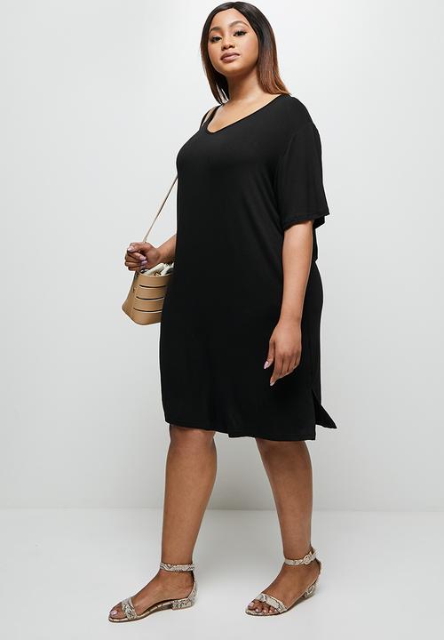 edit Plus - Oversized v-neck T-shirt dress - black