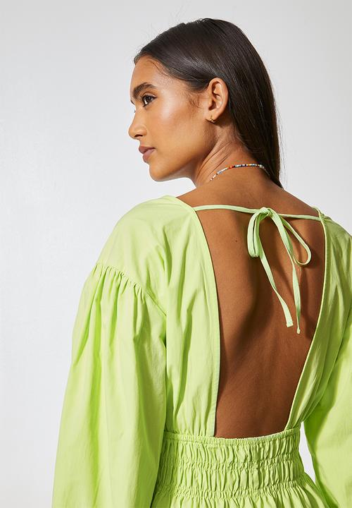 Superbalist - Shirred waist open back midi dress - lime