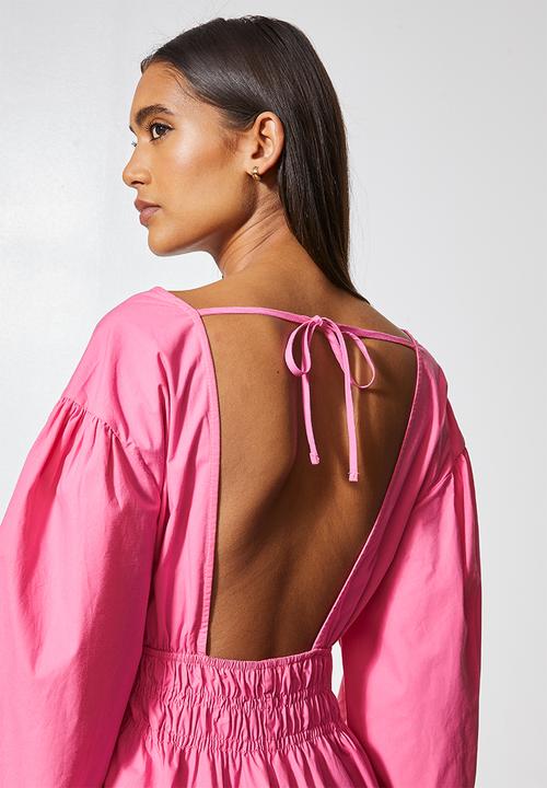 Superbalist - Shirred waist open back midi dress - cerise