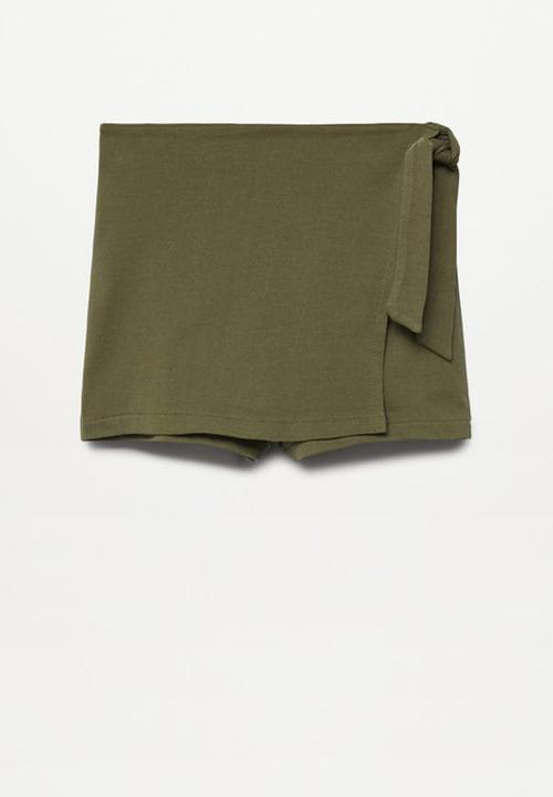 MANGO - Short tenis8 - olive