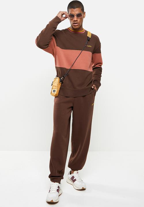 Levi’s® - Levis seasonal sweatpant - bitter chocolate
