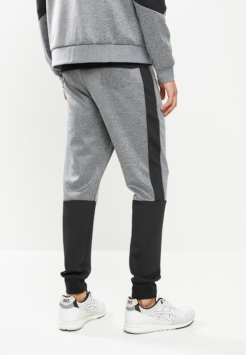 FUBU - Hudson 2.0 tracksuit bottom - black & grey 