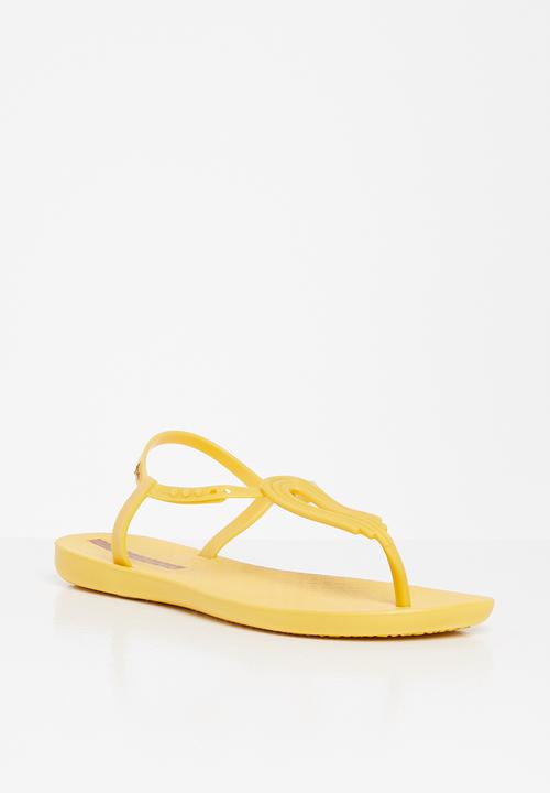 Ipanema - Classic pop - yellow