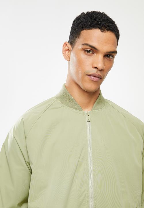 Levi’s® - Battery bomber tea - green 
