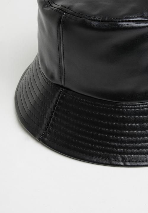 Superbalist - Ari bucket hat - black