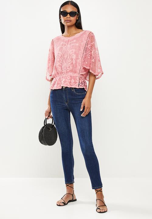Stella Morgan - Embroidered blouse top - pink