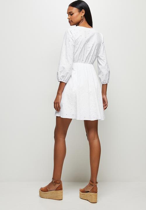 MILLA - Anglaise balloon sleeve mini dress - white