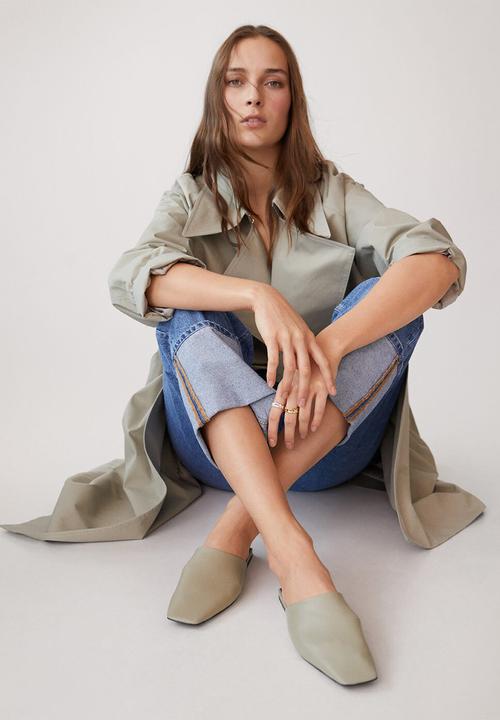 MANGO - Inout leather mule - beige / khaki