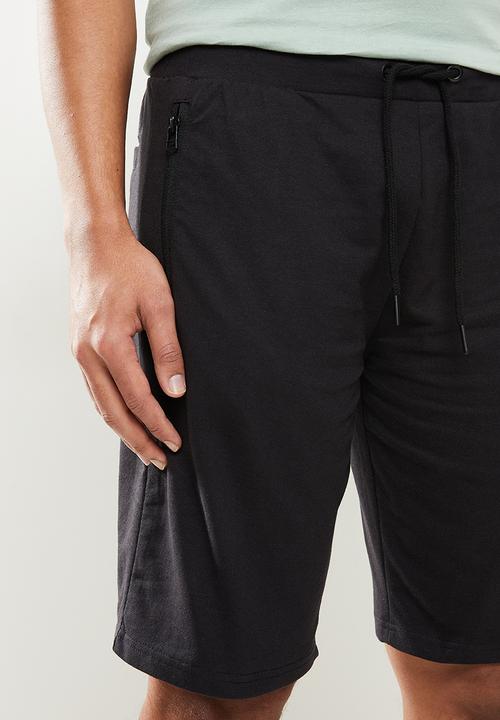 Brave Soul - Essential fleece shorts - black