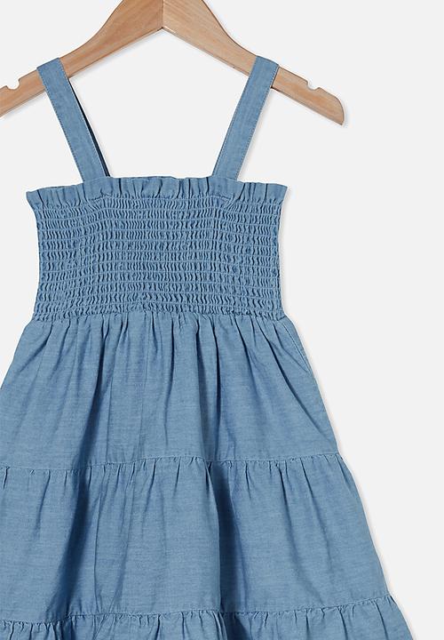 Cotton On - Mae sleeveless dress - mid blue wash