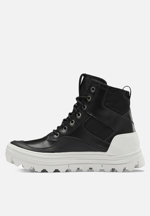 Reebok - Club C Cleated mid - re//connect explore