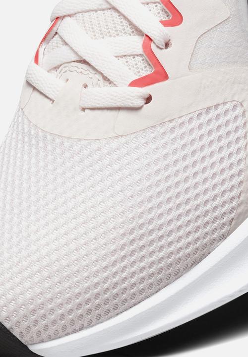 Nike - Downshifter 11 - light soft pink/black-magic ember-white