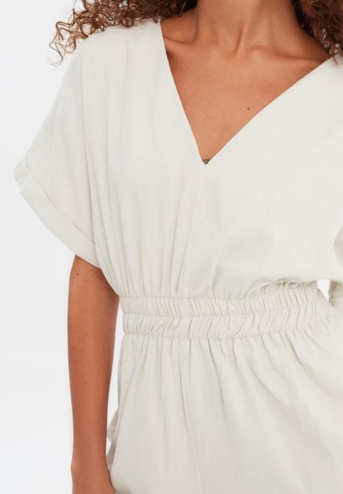 Trendyol - Stone v neck playsuit  - stone