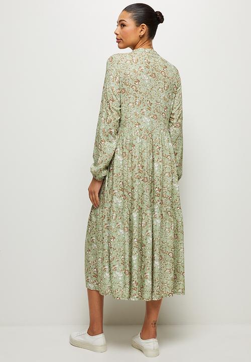edit - Long sleeve mandarin collar tiered maxi - natural floral