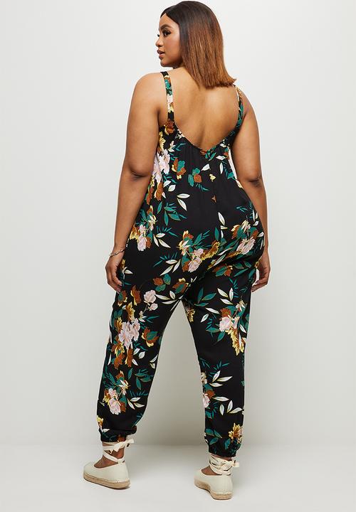edit Plus - Easy fitting jumpsuit - black ground print