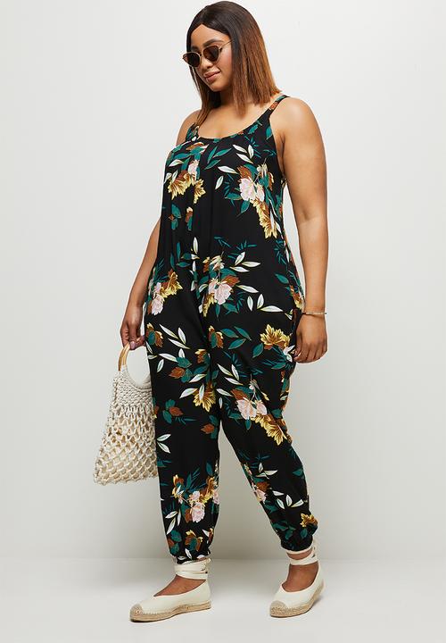 edit Plus - Easy fitting jumpsuit - black ground print