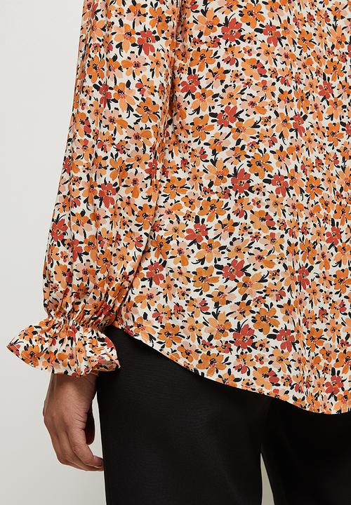 edit - Piecrust peasant blouse - rust shades floral