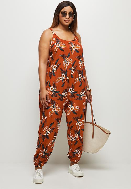 edit Plus - Easy fitting jumpsuit - rust ground print