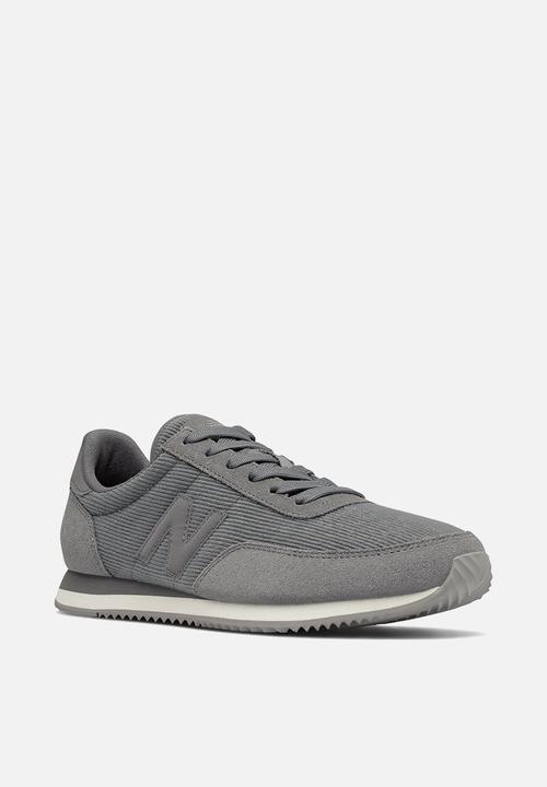 New Balance  - 720 v1 - grey (030)